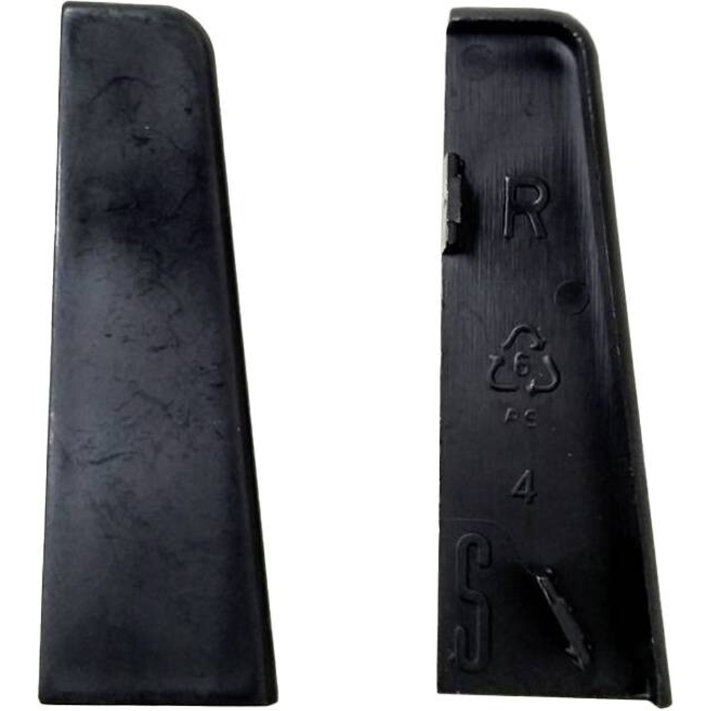 Endkappe
schwarz L/B/H: ca. 1x1x5,8 cm