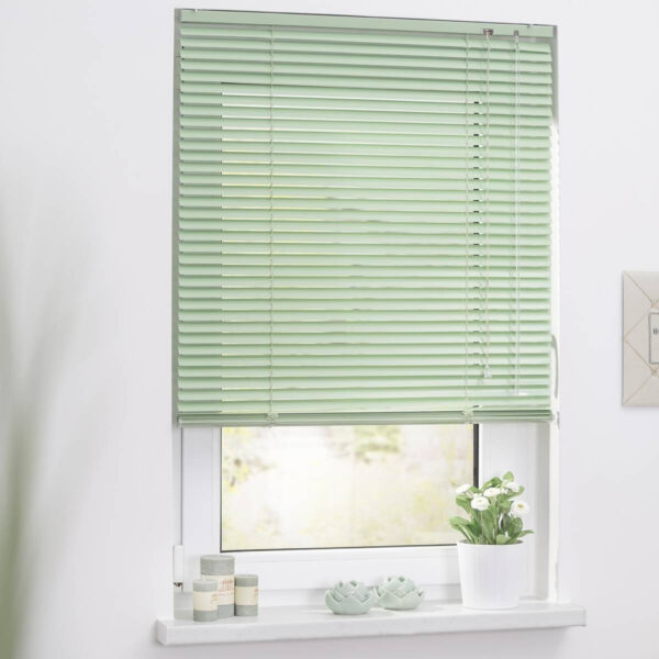 4250434104157 LICHTBLICK Alu-Jalousie
grün B/L: ca. 50x160 cm