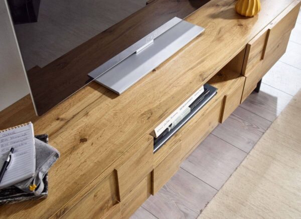 Lowboard Eiche Nachbildung B/H/T: ca. 160x46x43 cm Lowboard Eiche Nachbildung B/H/T: ca. 160x46x43 cm – Bild 4