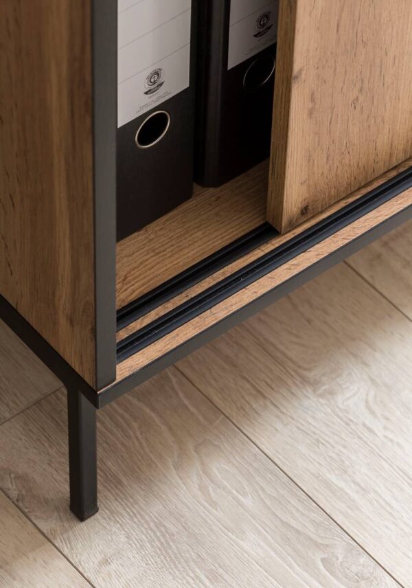 Midischrank Serie 2000 Eiche Landhaus Nachbildung B/H/T: ca. 100,1x96,6x41 cm Midischrank Serie 2000 Eiche Landhaus Nachbildung B/H/T: ca. 100,1x96,6x41 cm – Bild 5