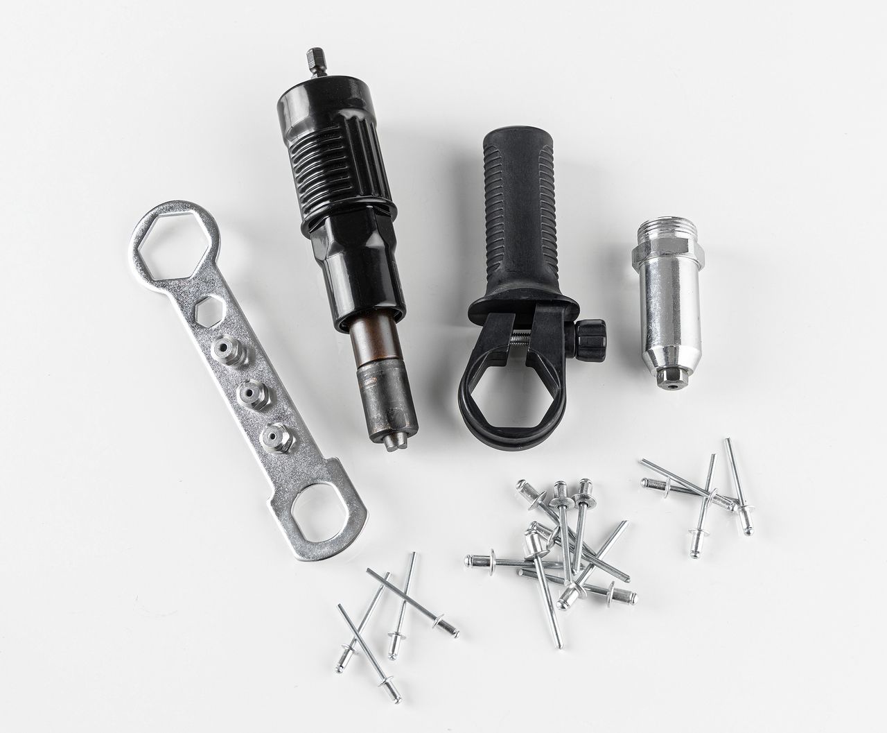 EIGENMARKE / Inprodius Solutions GmbH Nietaufsatz für Akkuschrauber/Bohrmaschinen