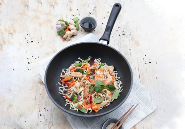 4006925156293-8 Elo Wok – und Pastapfanne 28cm "Alucast"