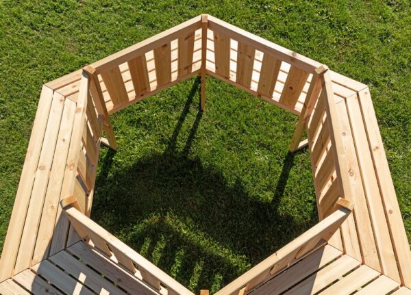 Hardin 1fachgut Baumbank 6 – Eckig & 360° aus Tannenholz, ca. 205 x 178 x 90 cm
