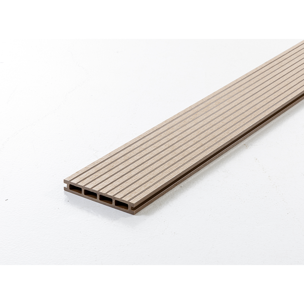 Prestige Home Living Outdoor WPC Terrassendielen grob geriffelt, ca. 4m² (2, 20 m) – Beige