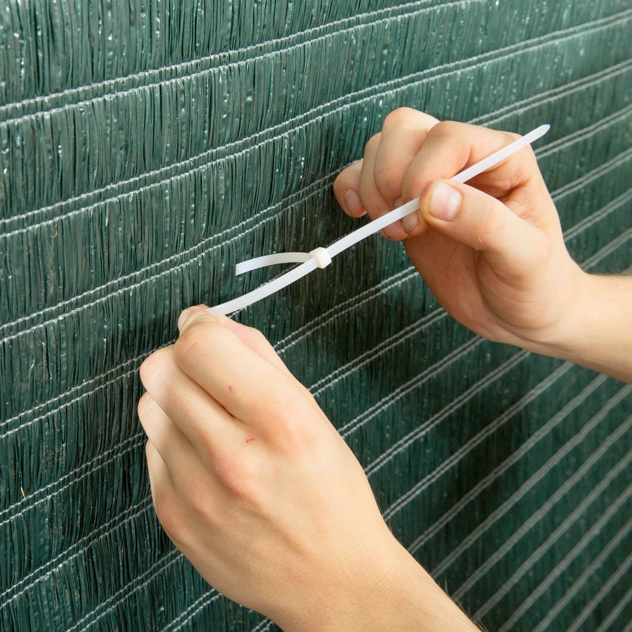 Powertec Sichtschutzm. Raffia 90x300cm grün