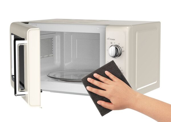 SILVA HOMELINE Mikrowelle, 700 W, 20 L, Beige