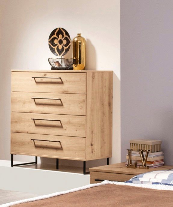 Home affaire Kommode Sardinia, Sideboard mit 4 Schubkästen, B/T/H: 91x92,5x42cm, mit 4 Schubladen, mit trendigen schwarzen Griffen und Metallfüße