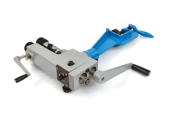HBM RM 8 Sickenmaschine Bördelmaschine – Bild 5