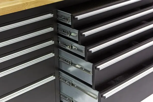 HBM Werkbank 182 cm mit 15 Schubladen, Schrankwand und Rückwand, Holzarbeitsplatte, schwarz – Bild 9