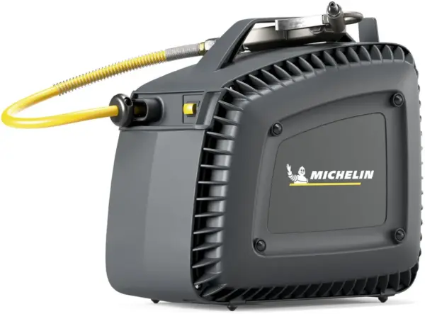 Michelin 7-Meter-Luftaufroller mit integriertem ölfreien 1,5-PS-Kompressor – Bild 2 Michelin 7-Meter-Luftaufroller mit integriertem ölfreien 1,5-PS-Kompressor – Bild 2