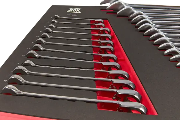 AOK Professional 34-teiliger Ring-/Ratschen-/Steckschlüsselsatz mit Schaumstoffeinlage – Bild 3