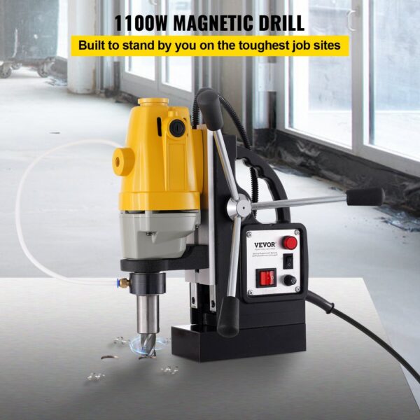 VEVOR 1100 W Magnetbohrmaschine mit 40mm Bohrdurchmesser MD40 Magnetbohrmaschine 12000 N Magnetkraft Magnetbohrsystem 670 U/min mit 6-teiligem HSS-Ringschneider-Set – Bild 2