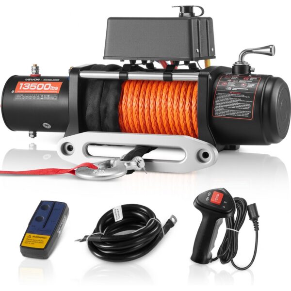 VEVOR Elektrische Seilwinde, 13.500 lb, 12 V DC LKW-Winde mit Φ3/8 Zoll x 80 Fuß Synthetikseil, Aluminium-Seilführung, kabellose und kabelgebundene Fernbedienung, IP55 wasserdicht zum Schleppen von Geländewagen, Jeeps, Anhängern und Booten VEVOR Elektrische Seilwinde, 13.500 lb, 12 V DC LKW-Winde mit Φ3/8 Zoll x 80 Fuß Synthetikseil, Aluminium-Seilführung, kabellose und kabelgebundene Fernbedienung, IP55 wasserdicht zum Schleppen von Geländewagen, Jeeps, Anhängern und Booten