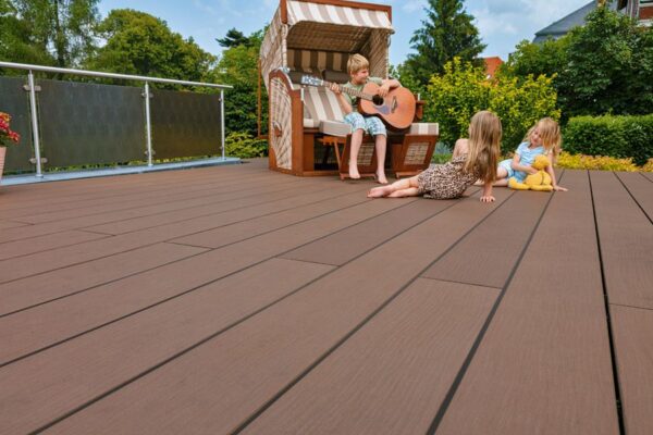 Megawood WPC Terrassendiele Premium Plus Jumbo Massivdiele, 21 x 242 mm – Bild 2